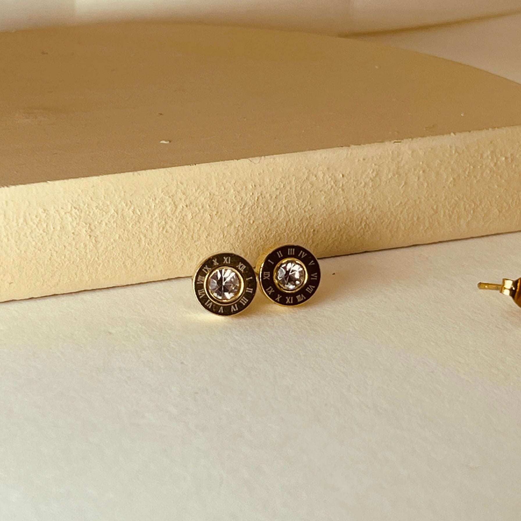 Trio Stud Set