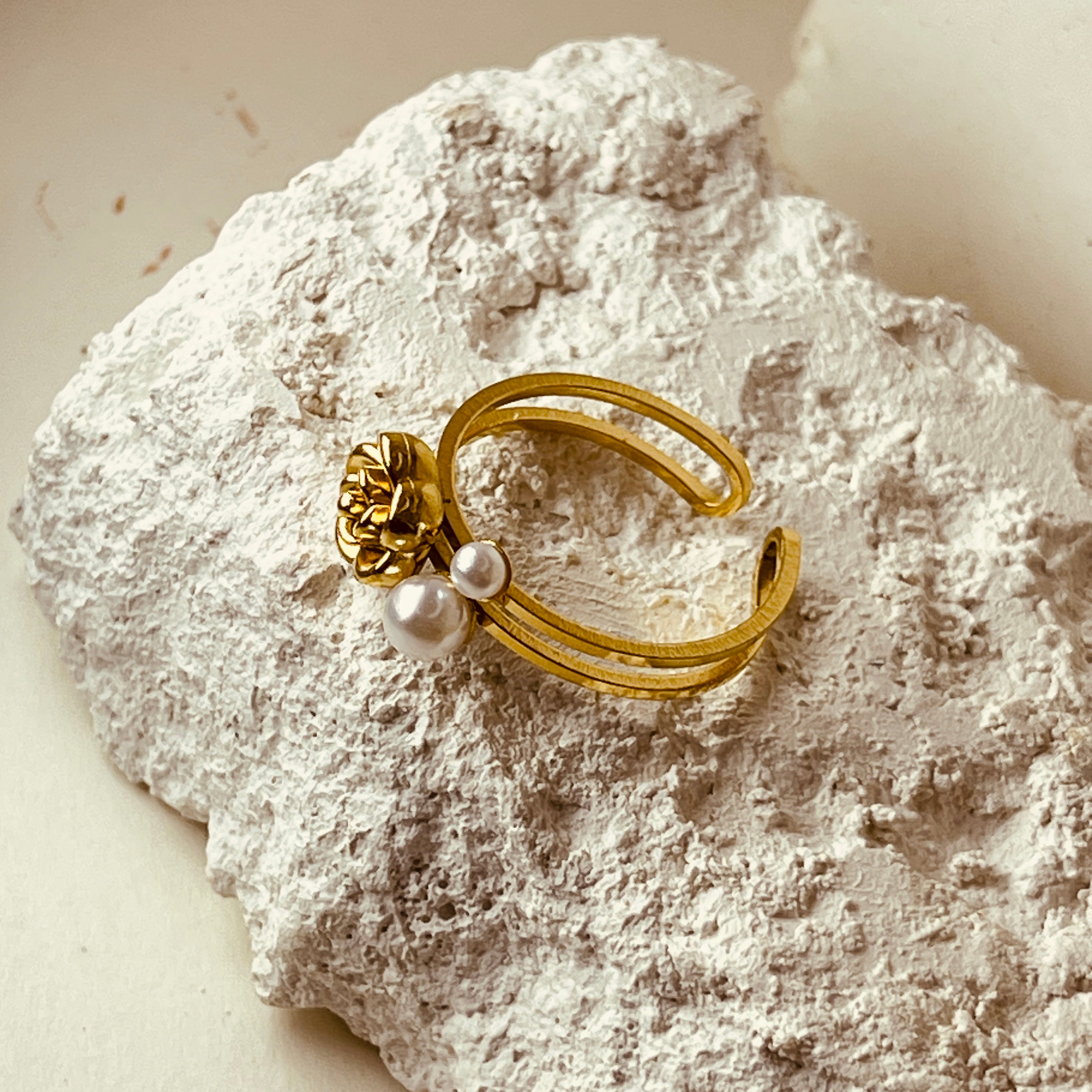 Pearl Flower Ring