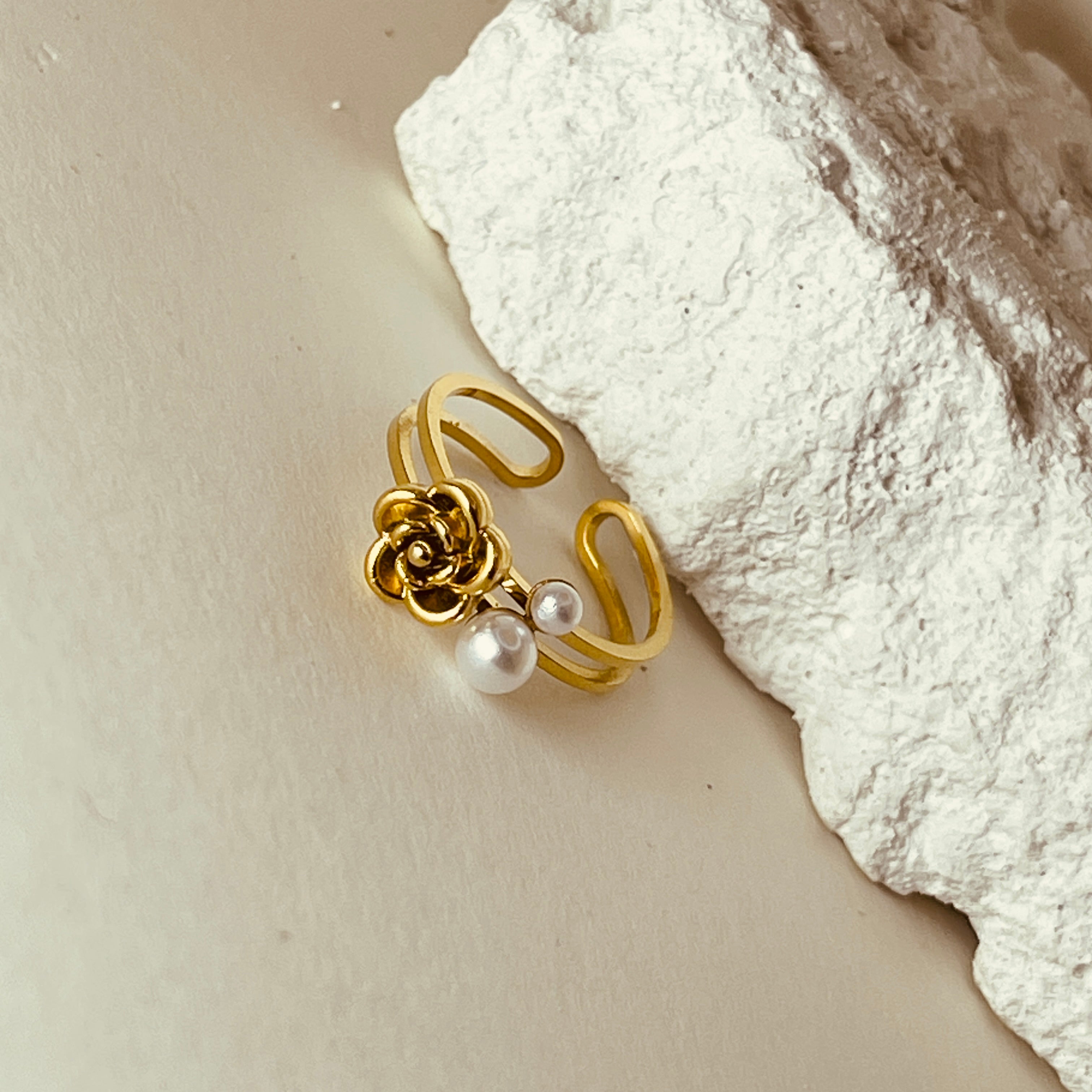Pearl Flower Ring