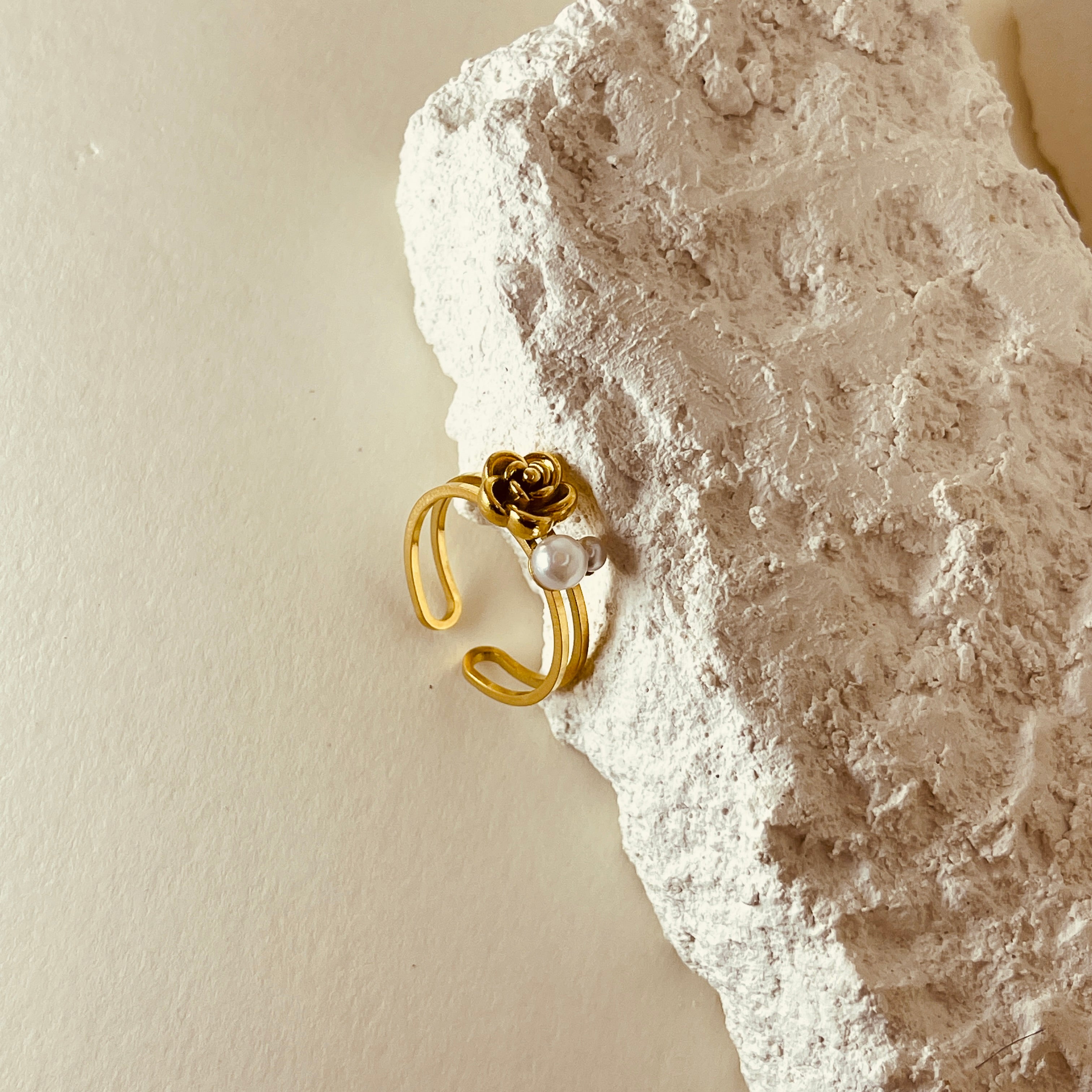 Pearl Flower Ring