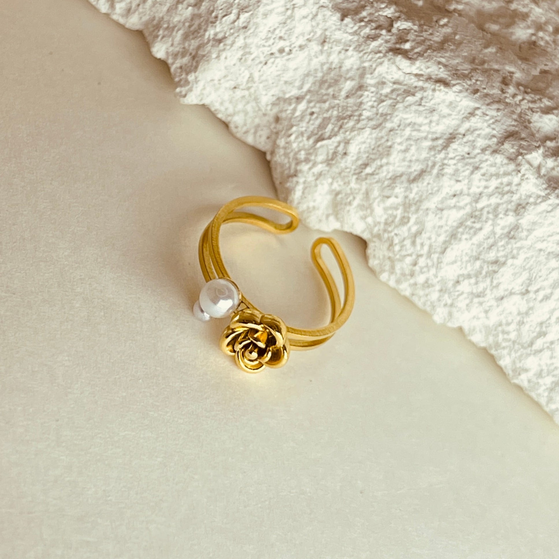Pearl Flower Ring