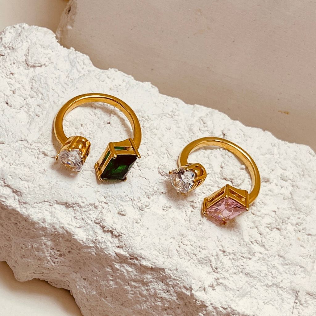 Sweet Square Zirconium Ring