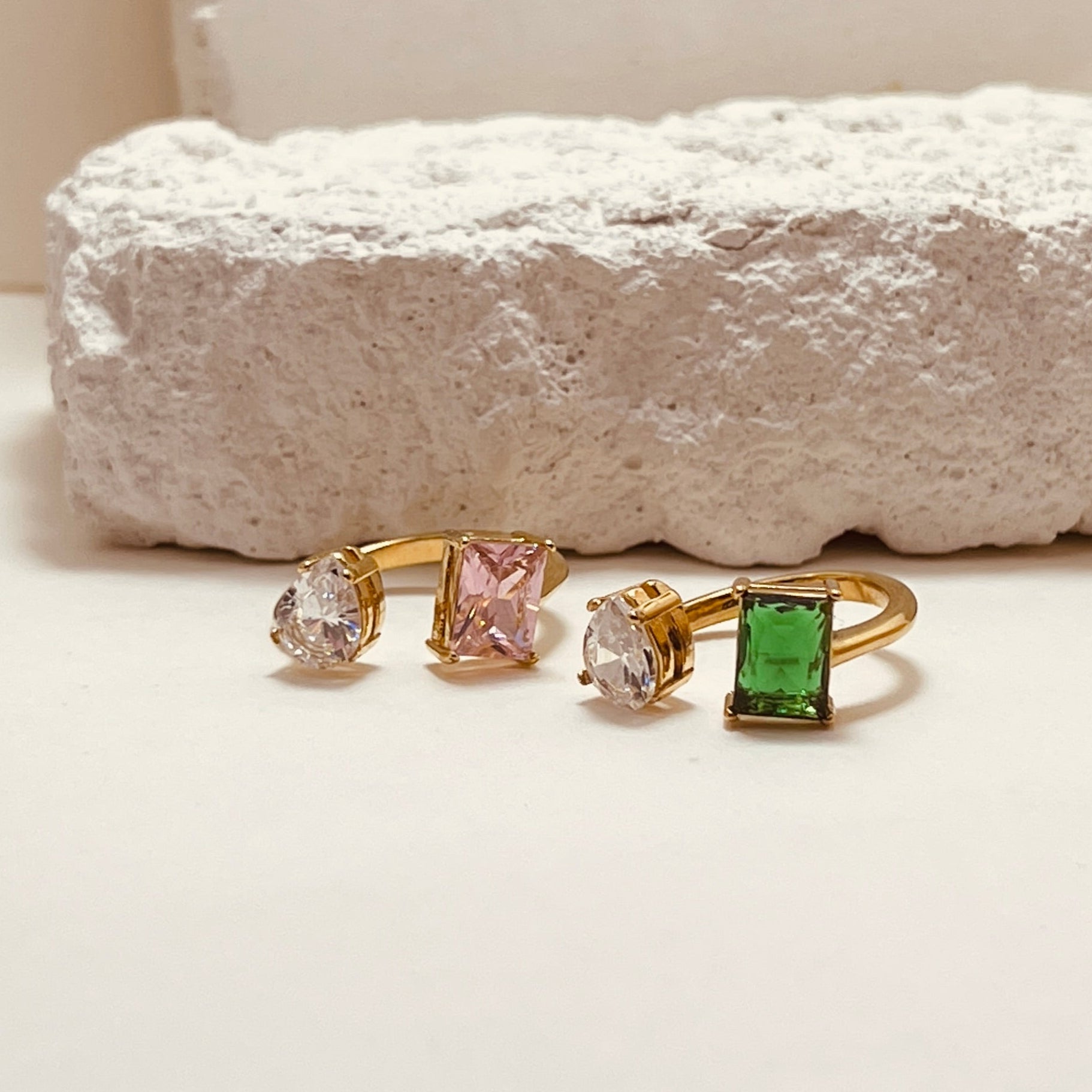 Sweet Square Zirconium Ring