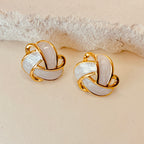 Retro Studs Round