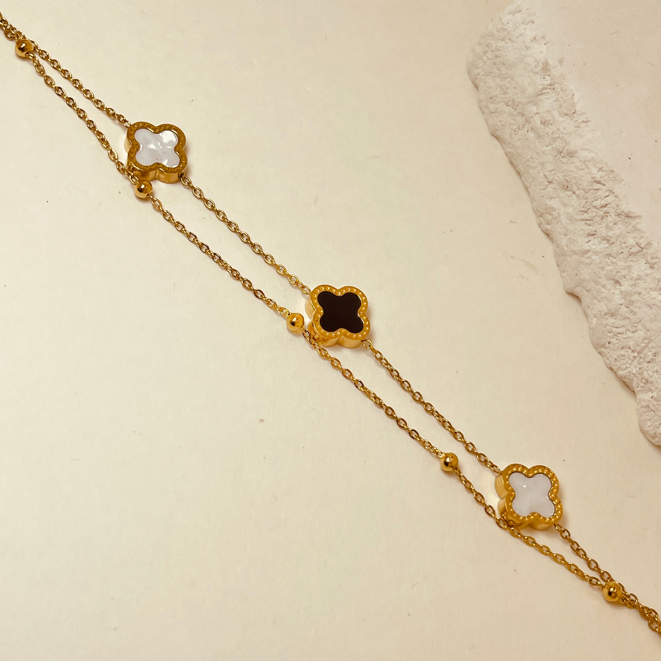 Van Bracelet
