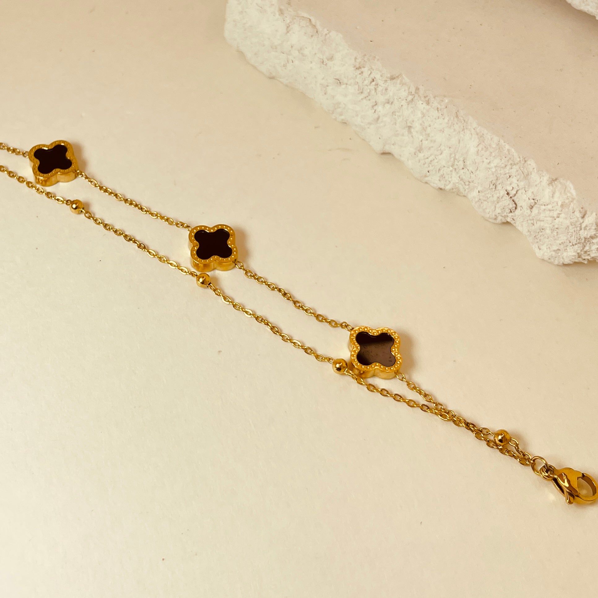 Van Bracelet