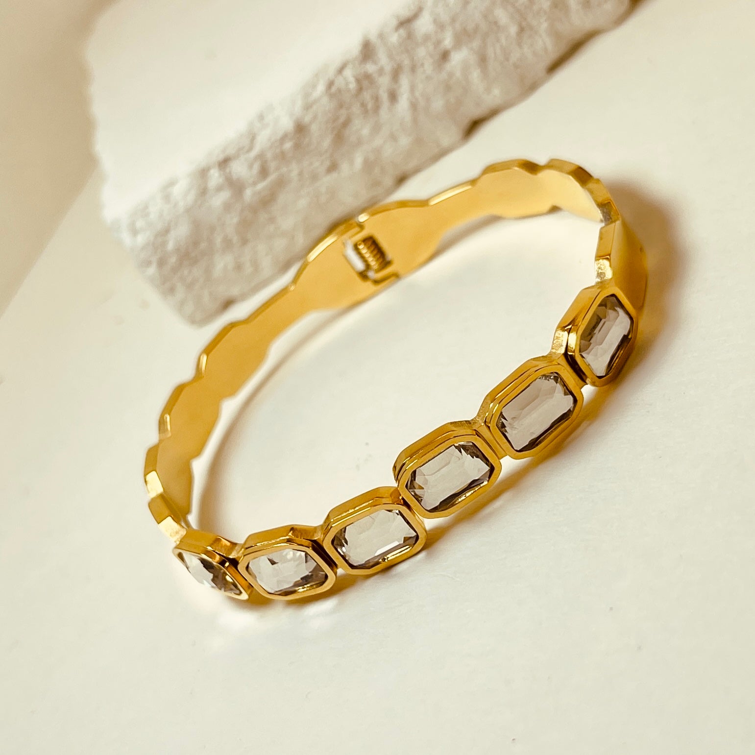 Zirconium Stones Handcuff