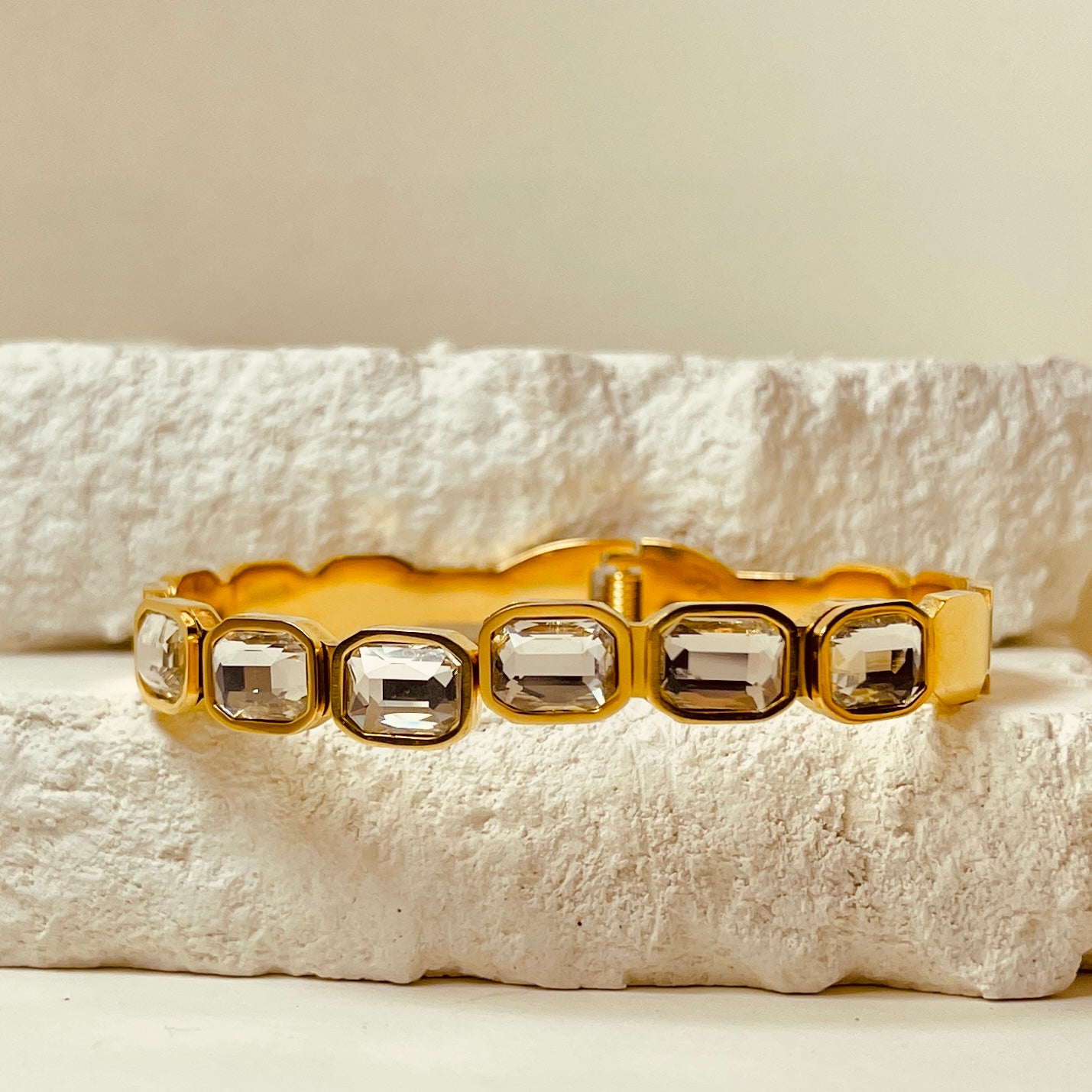 Zirconium Stones Handcuff