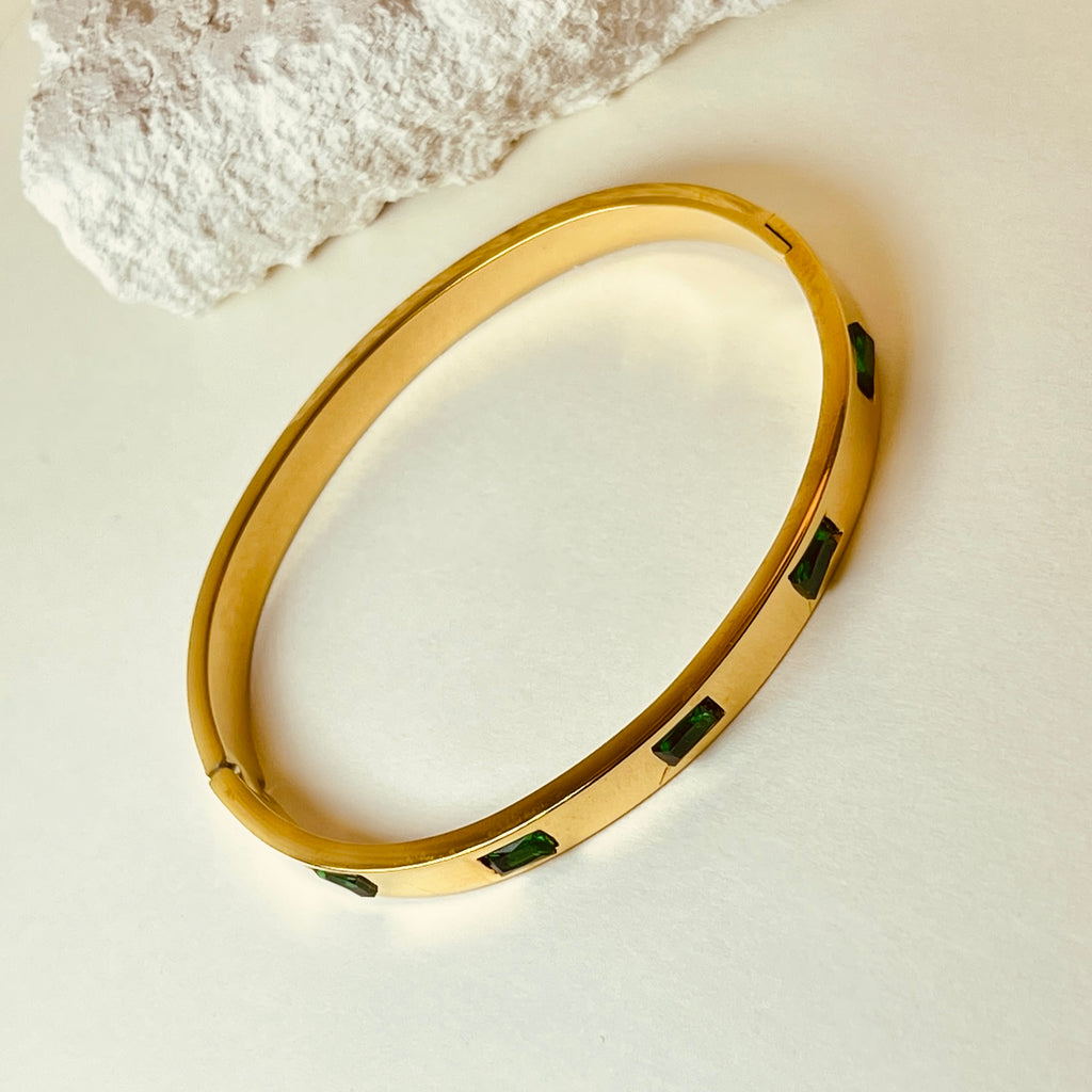 Emerald Handcuff