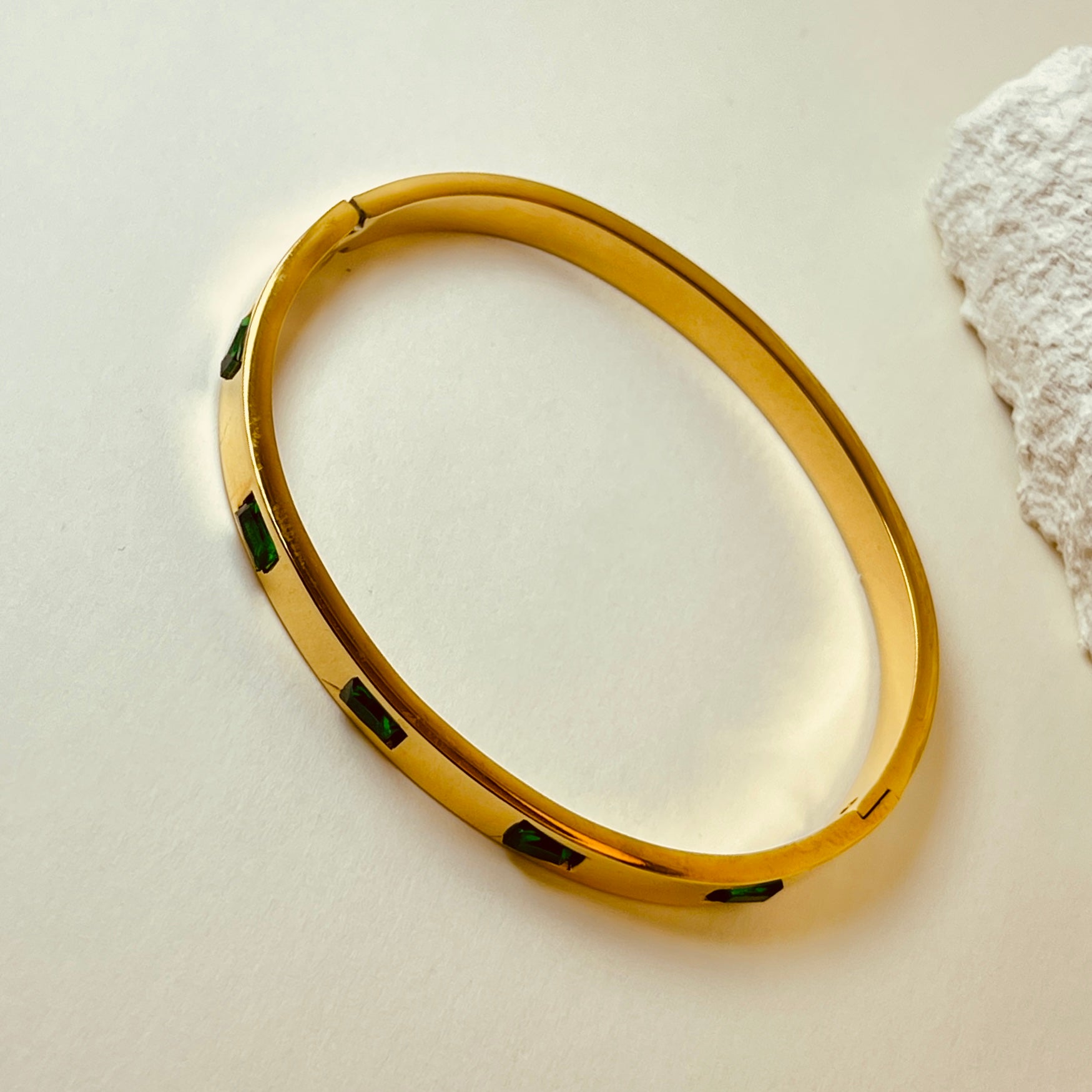Emerald Handcuff