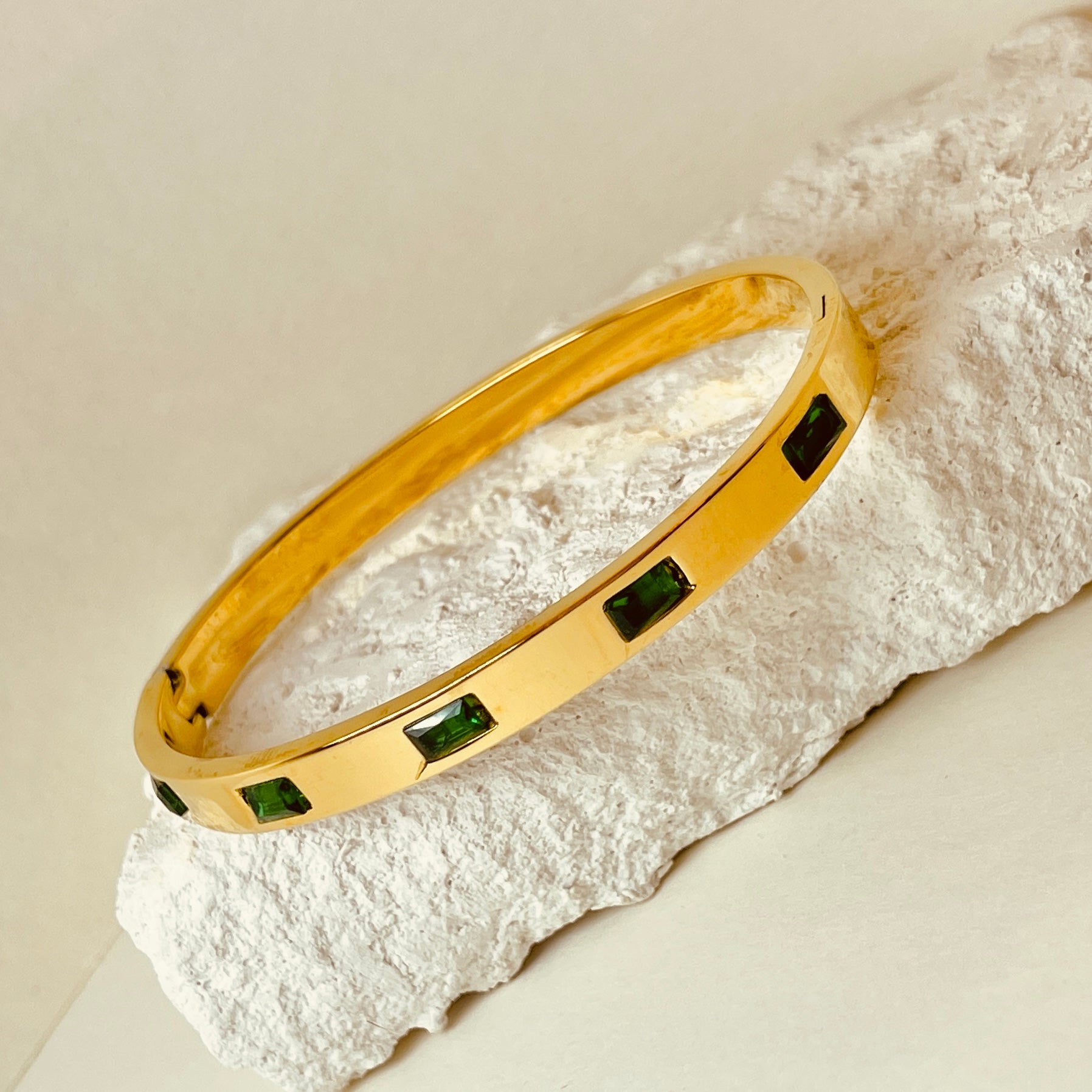 Emerald Handcuff