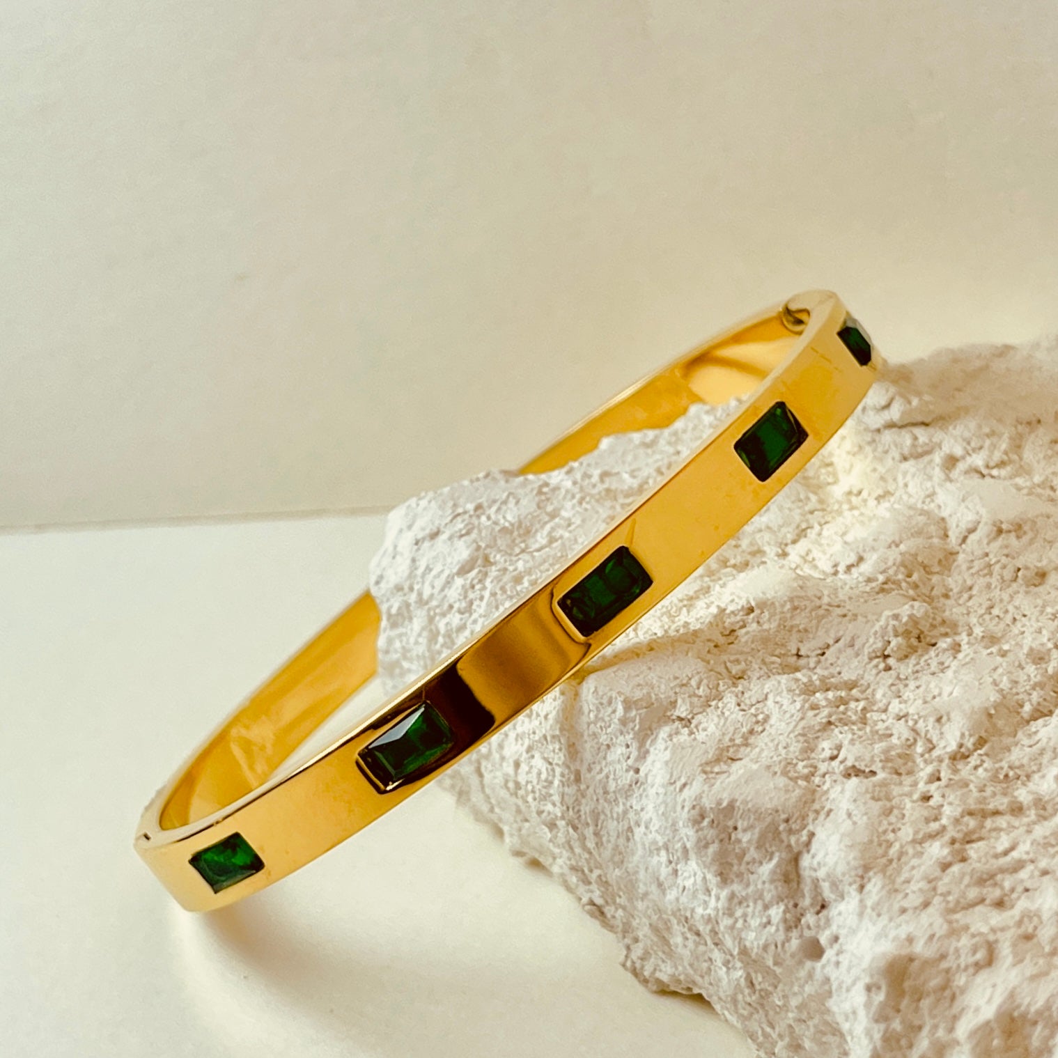Emerald Handcuff