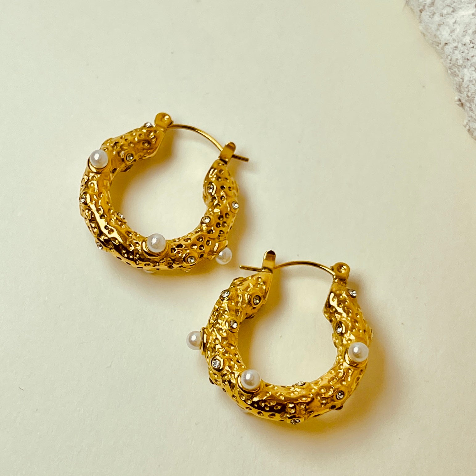 Trendy Hoops - Arlo