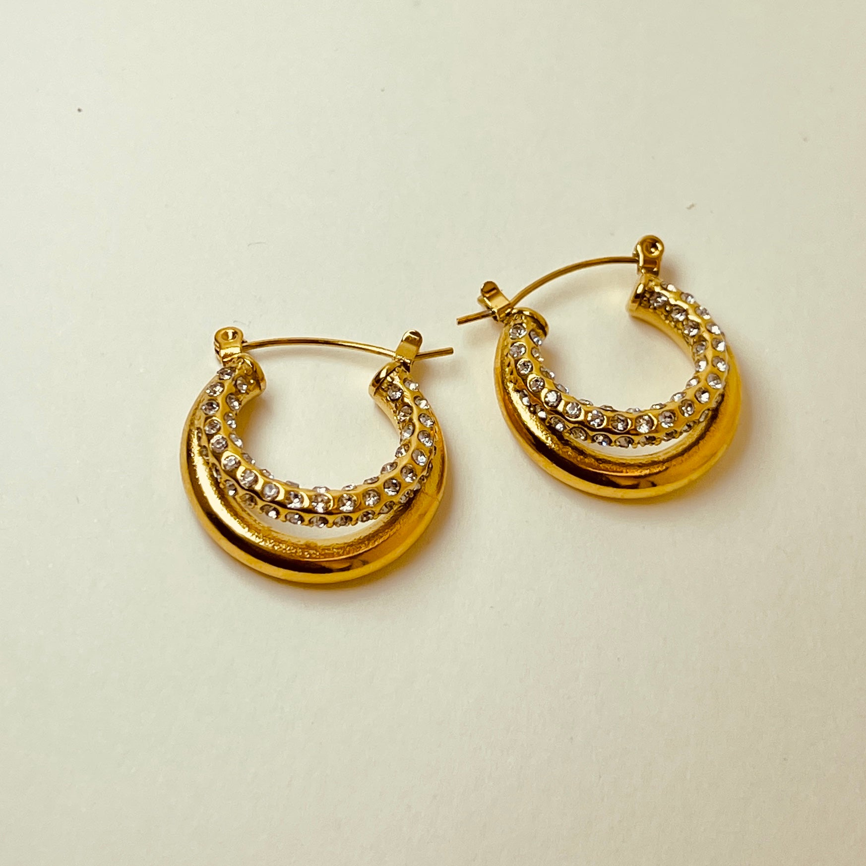 Classic Hoops