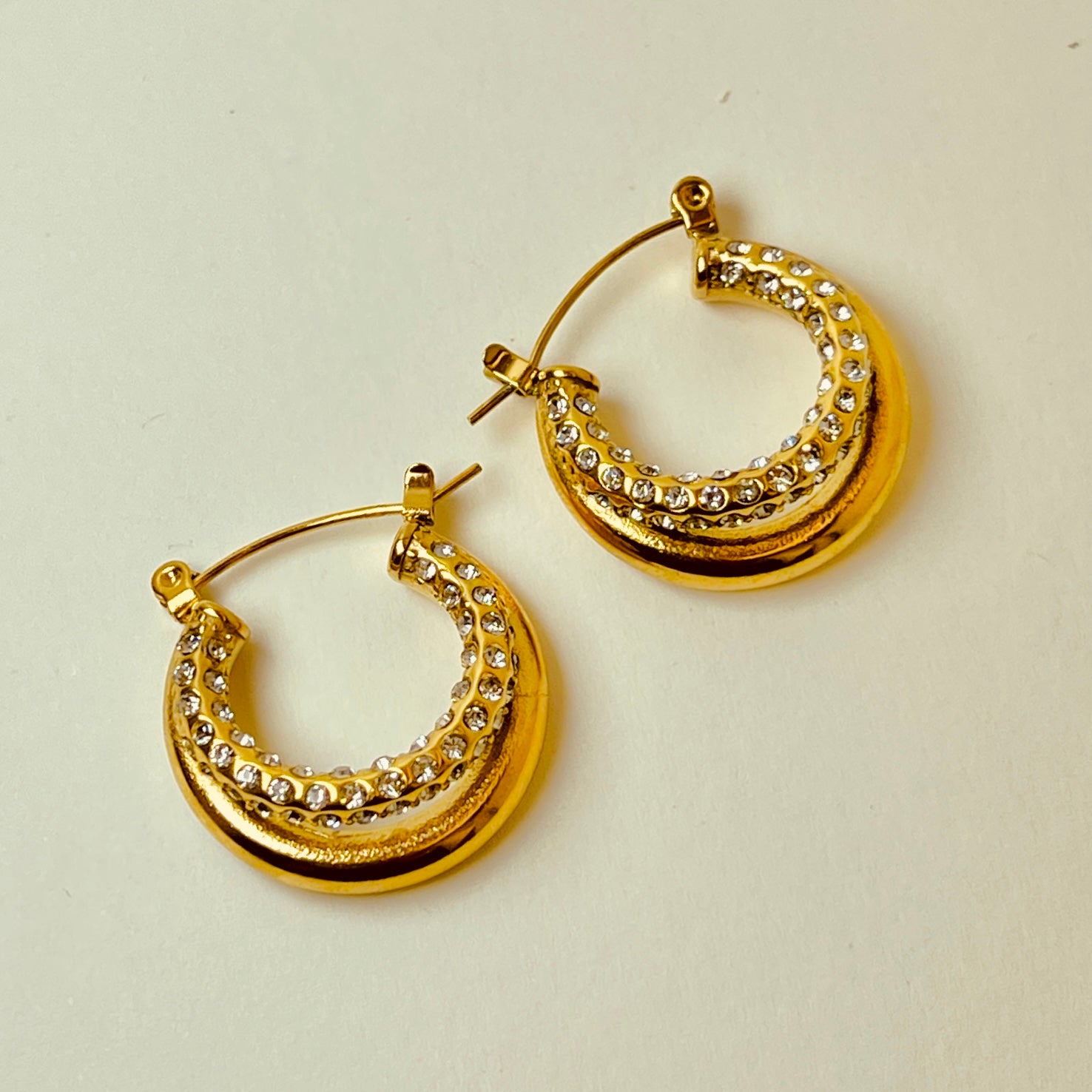Classic Hoops