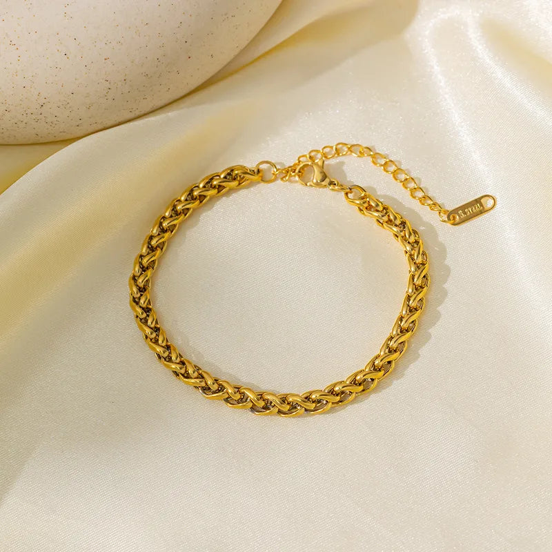 Winding Chain Bracelet