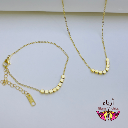 Eight Square Set 18K Gold